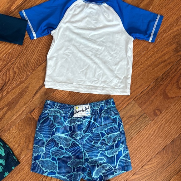 Mud Pie Navy and Blue Kids Rashguard Set - Picture 6 of 14